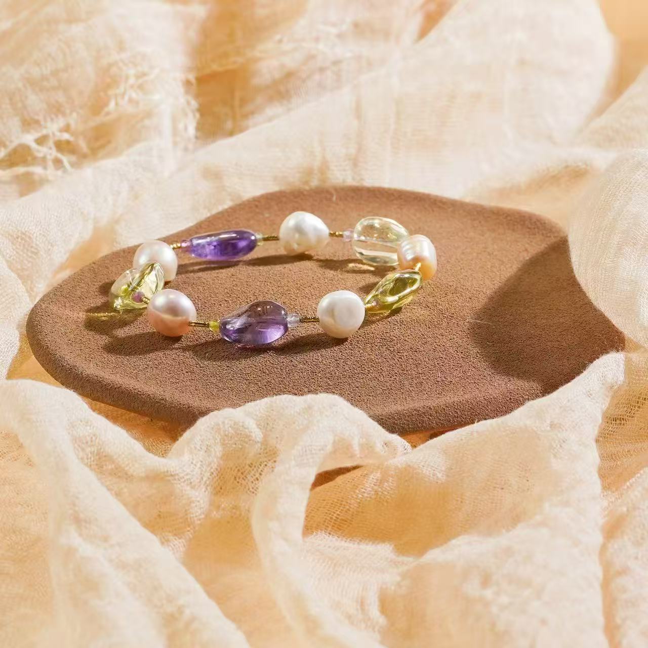 Starfall in Baroque Pearl Bracelet