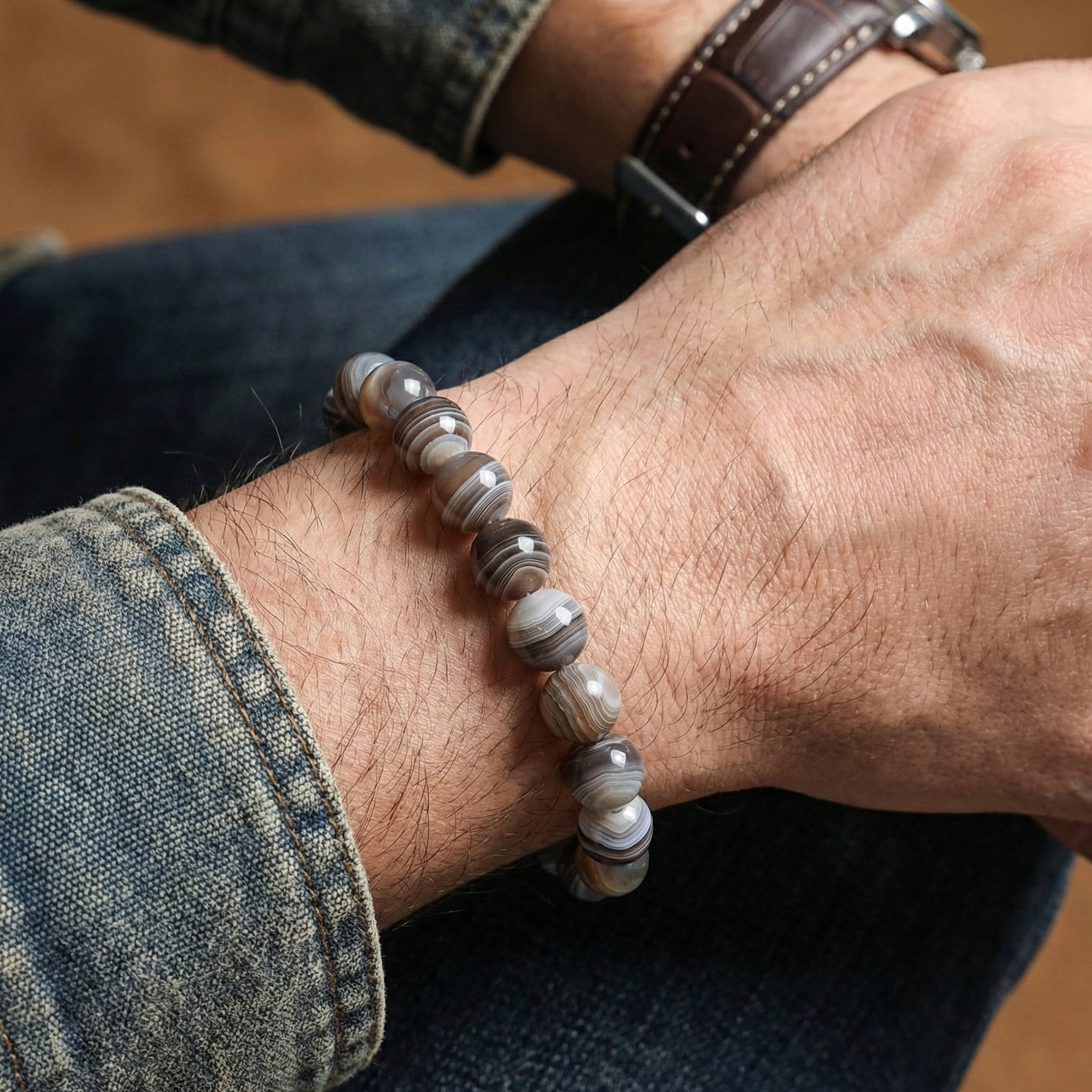 Mysterious East Silk Agate Bracelet