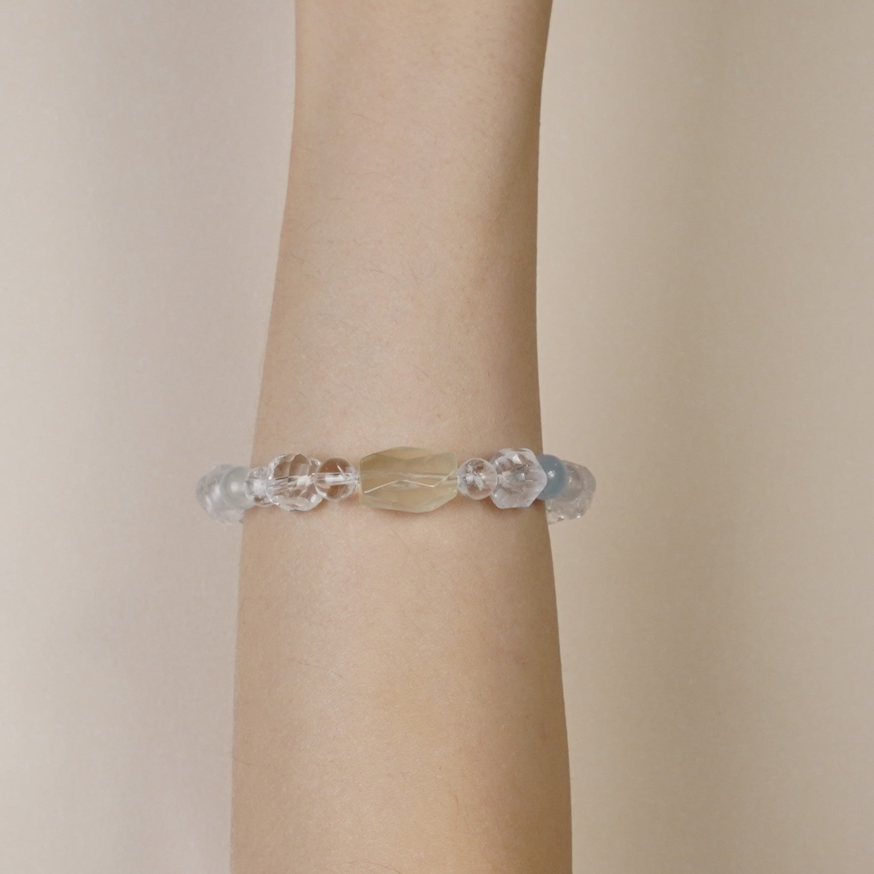 Icy Morning Light Clear Crystal Combination Bracelet